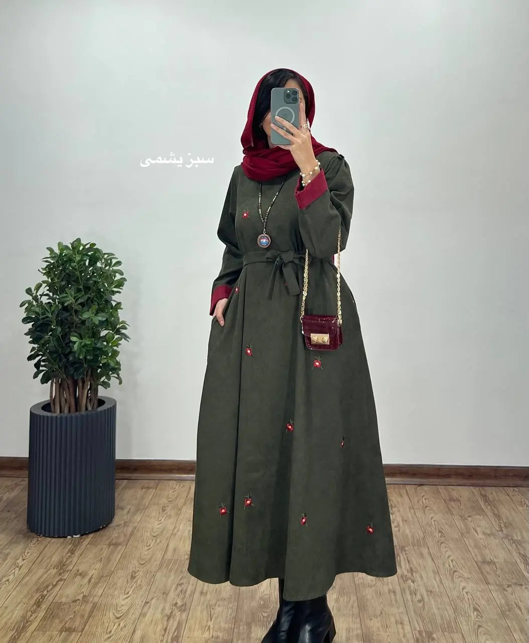 پیراهن مانتویی گلدوزی بهین